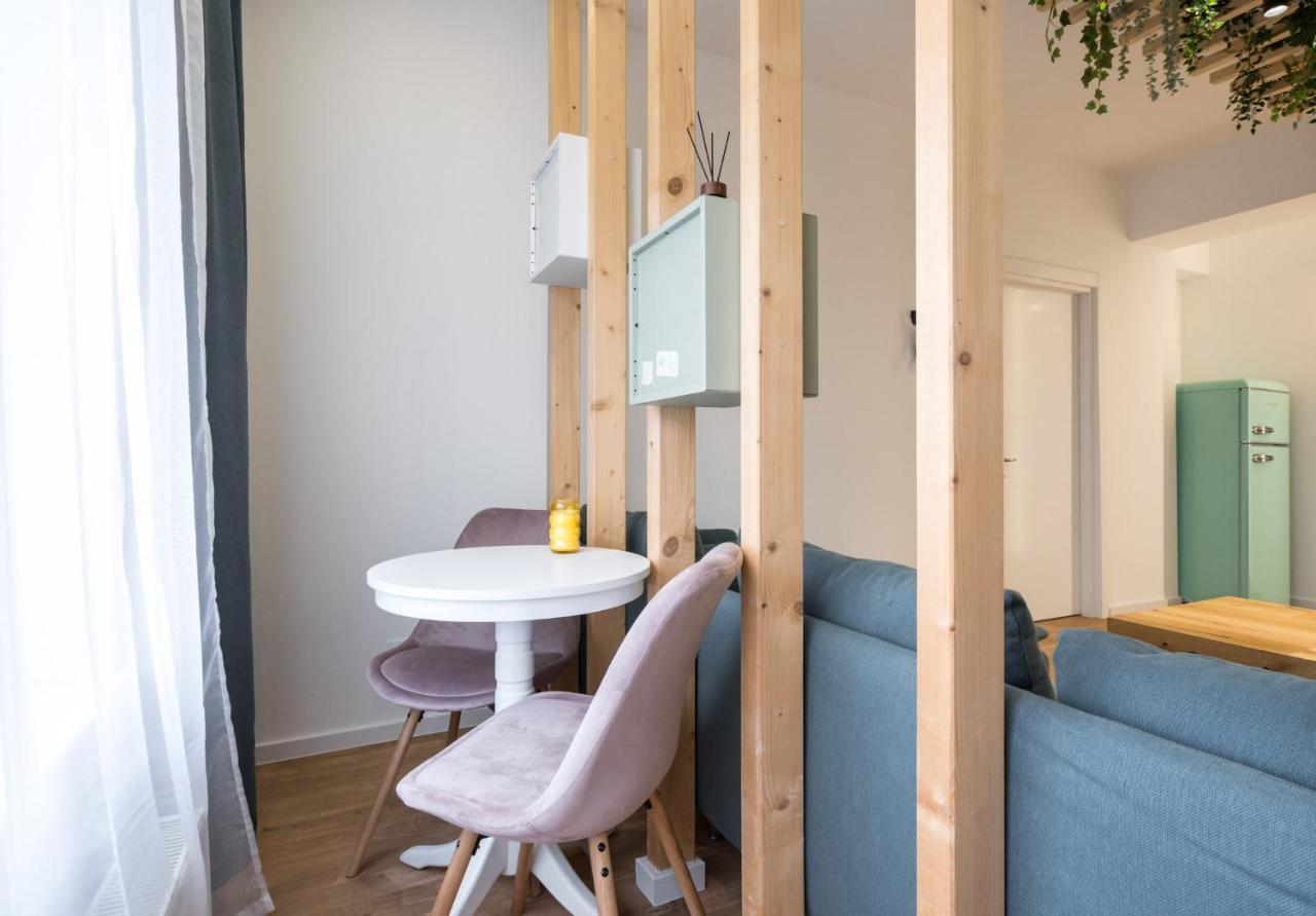 Jungle Escape - Luxe 1-Br Haven In Bucharest公寓 外观 照片