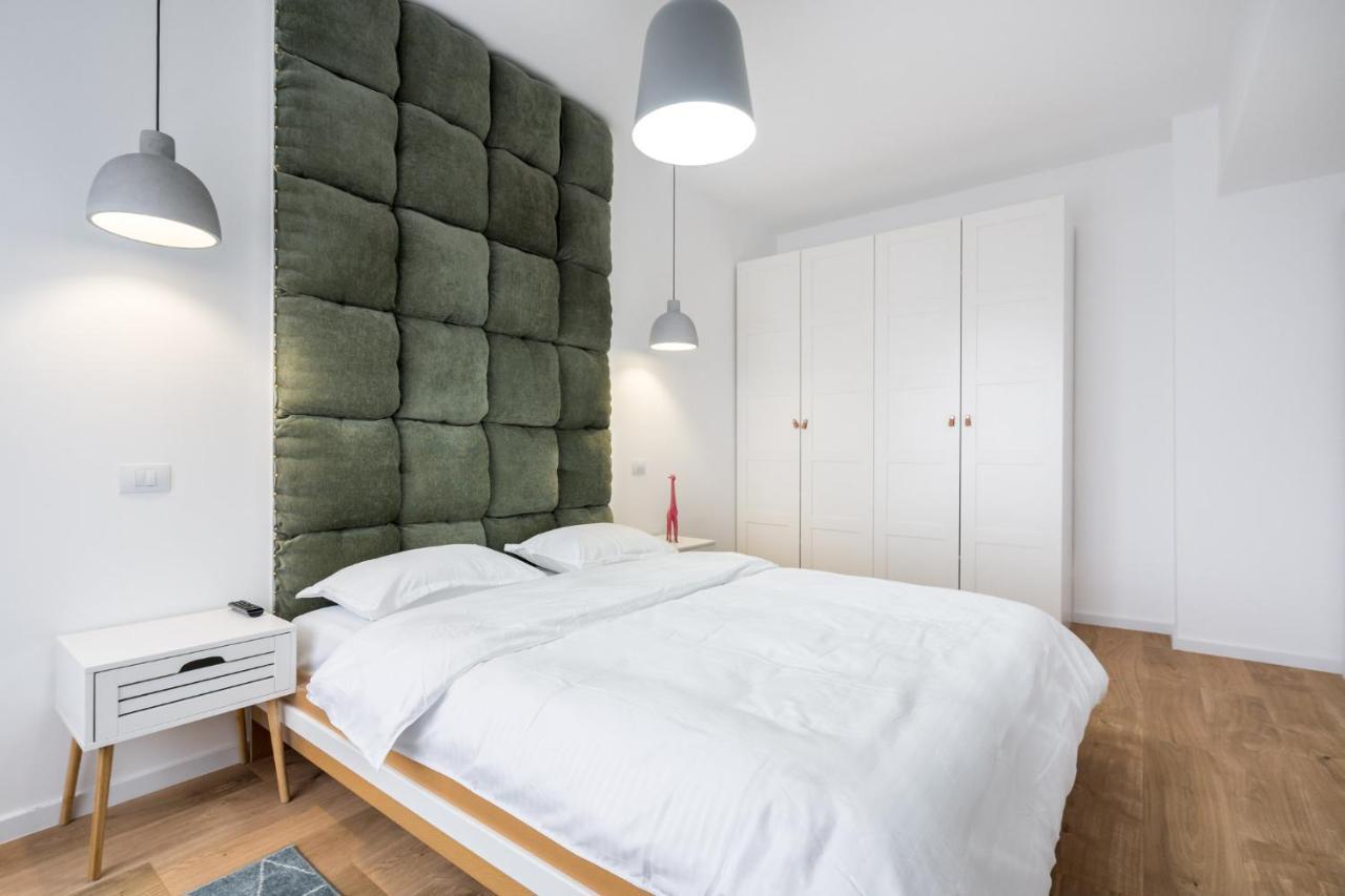 Jungle Escape - Luxe 1-Br Haven In Bucharest公寓 外观 照片